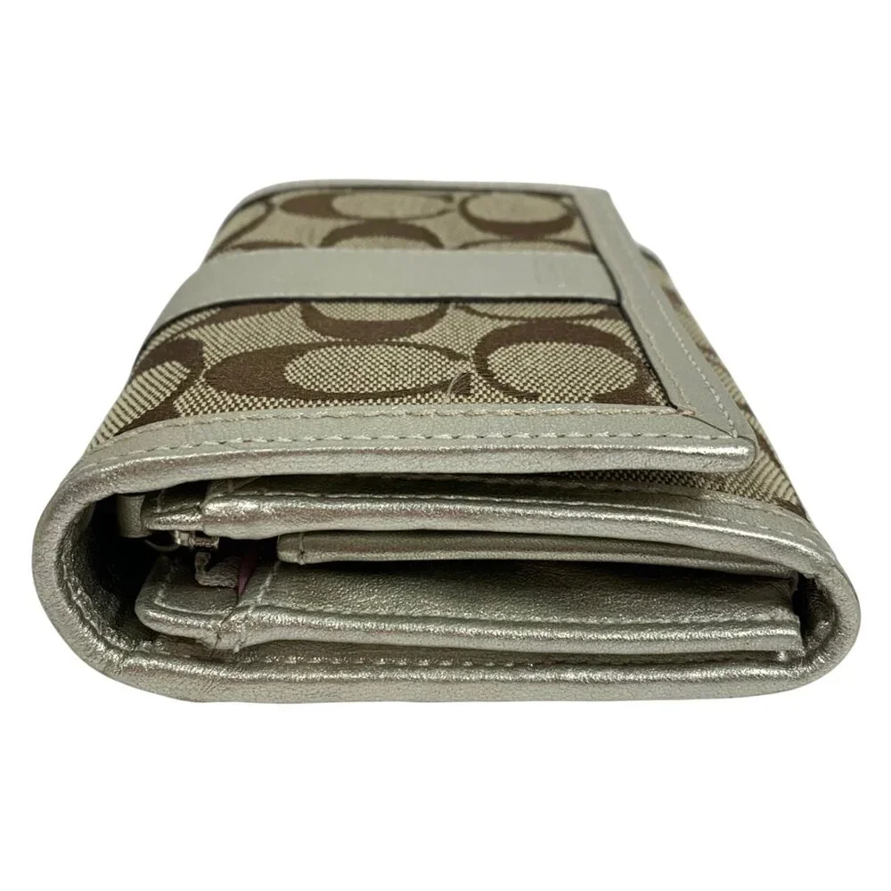 Coach Hampton Signatural Wallet Signature C Canvas Wallet - Silver/Khaki EUC
